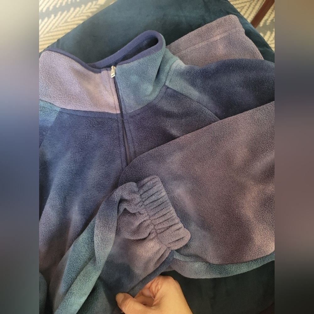 Hollister Space Galaxy Fleece Quarter Zip Pullover with cinchable Waist - Picture 6 of 7